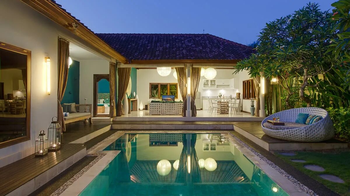 Вилла на Бали. Вилла бассейн Бали. Бали вилла с бассейном. Дом на Бали с бассейном.