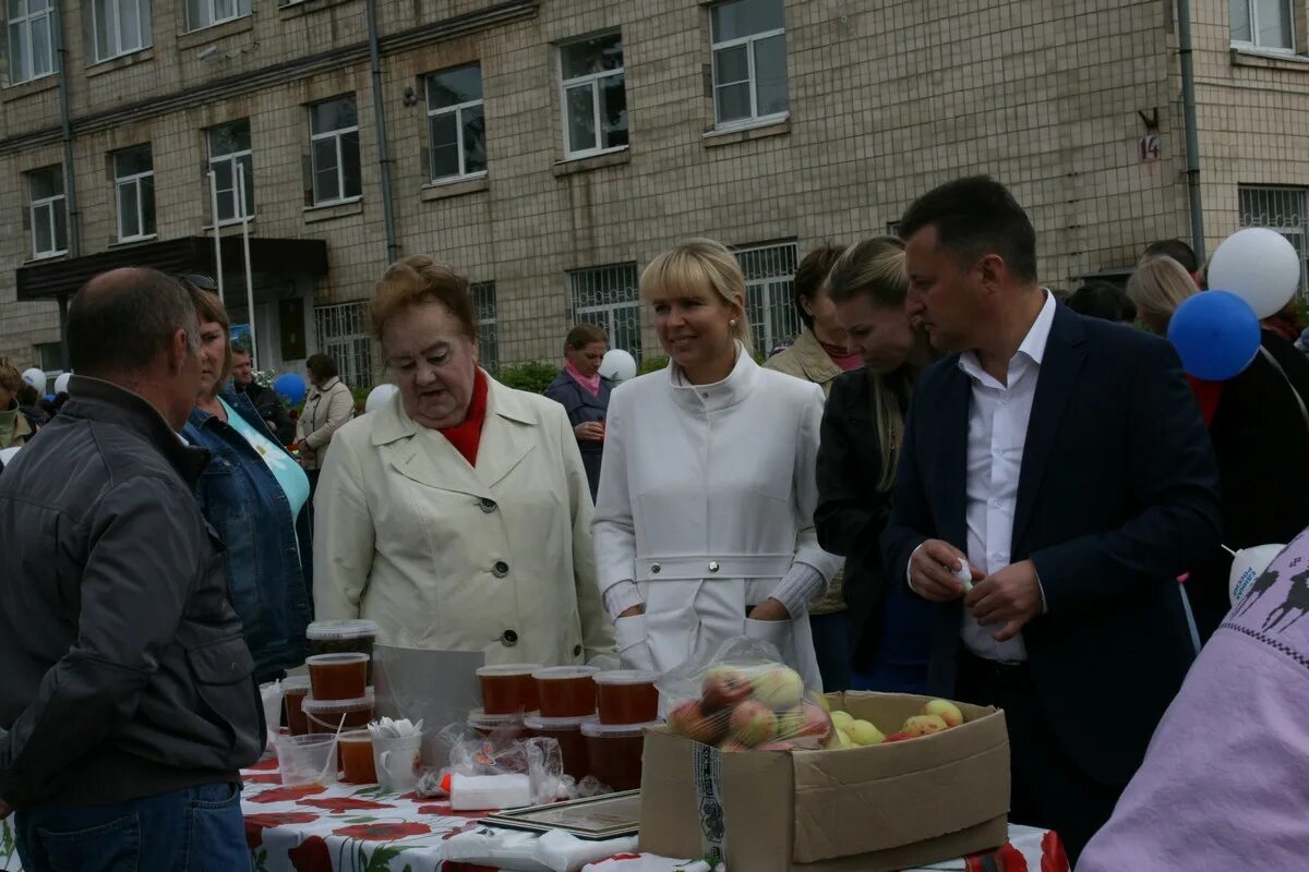 Сайт газеты шексна. ЗАГС Шексна Вологодская область. Ярмарка 2006 Шексна. Погода в Шексне.