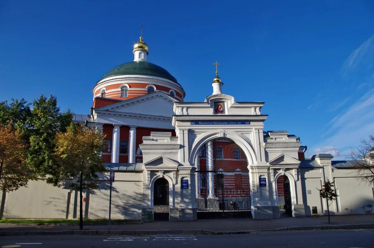 Бывший храм в казани. Казанский богородицкий монастырь. богородицкий девичий монастырь казань. казанского богородицкого женского монастыря. собор казанской иконы божией матери богородицкого монастыря в казани.