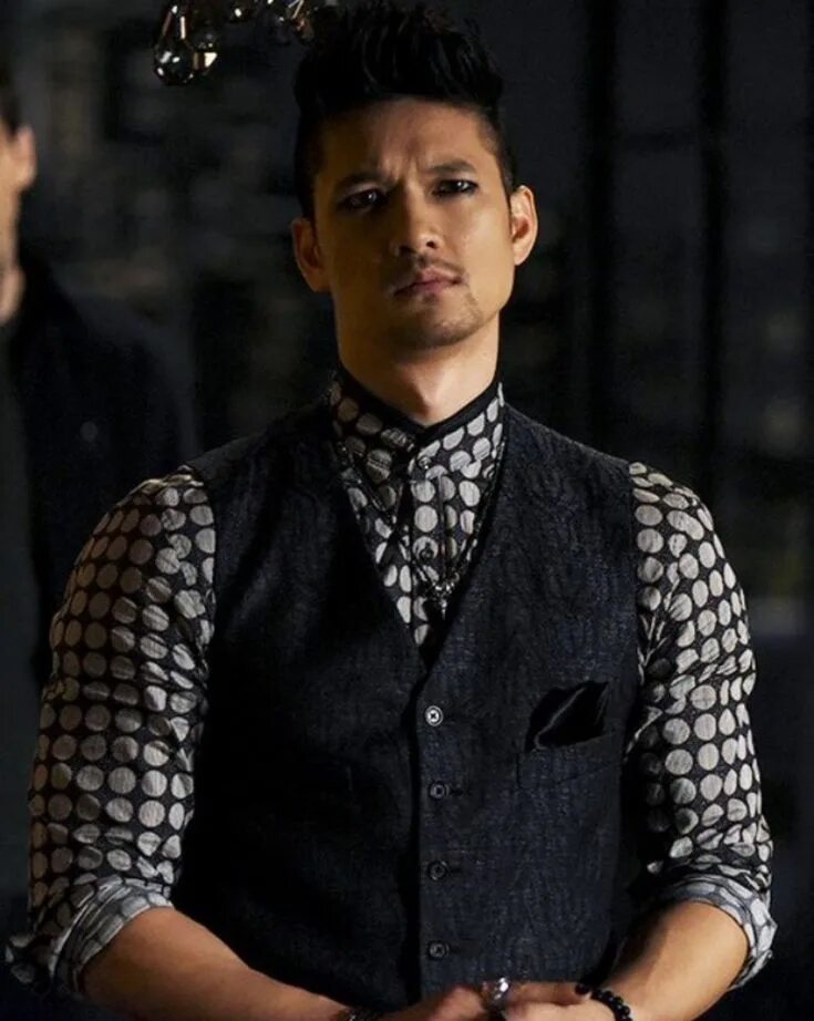 Магнус Бейн. Магнус Бейн Сумеречные охотники. Magnus bane