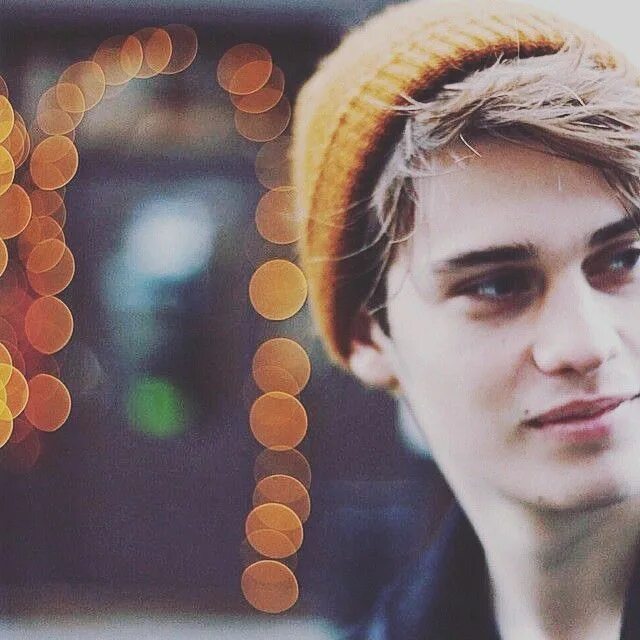 Nicholasgalitzine instagram