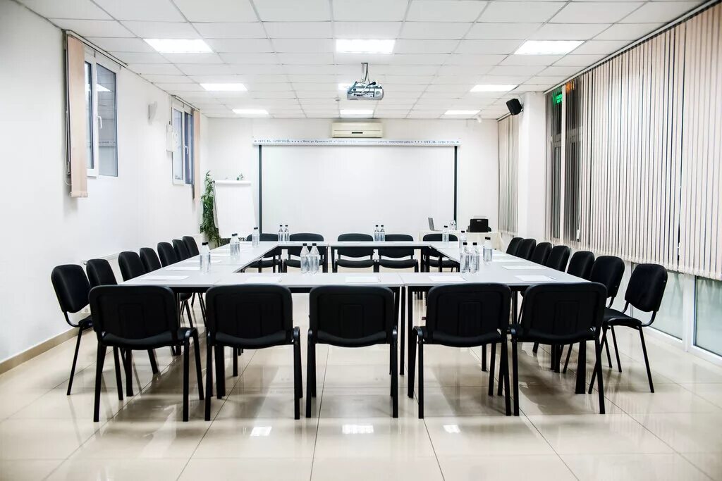 турин политехника университети:. Reno venue. конференц зал московская горка. Meet hall. Novotel yekaterinburg centre (зал «яшма», 2 этаж).