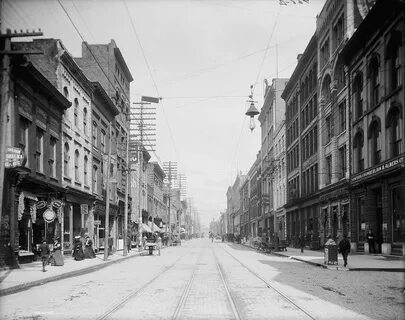 S 1900