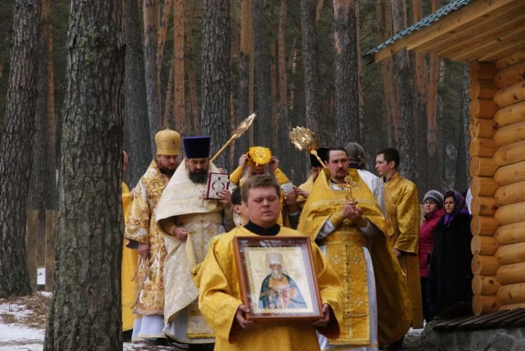 Московская область г дзержинский храм макария. Храм святителя макария москва. Храм святителя макария в лосиноостровской. Дзержинский черкассы церковь. Темкино смоленская область.
