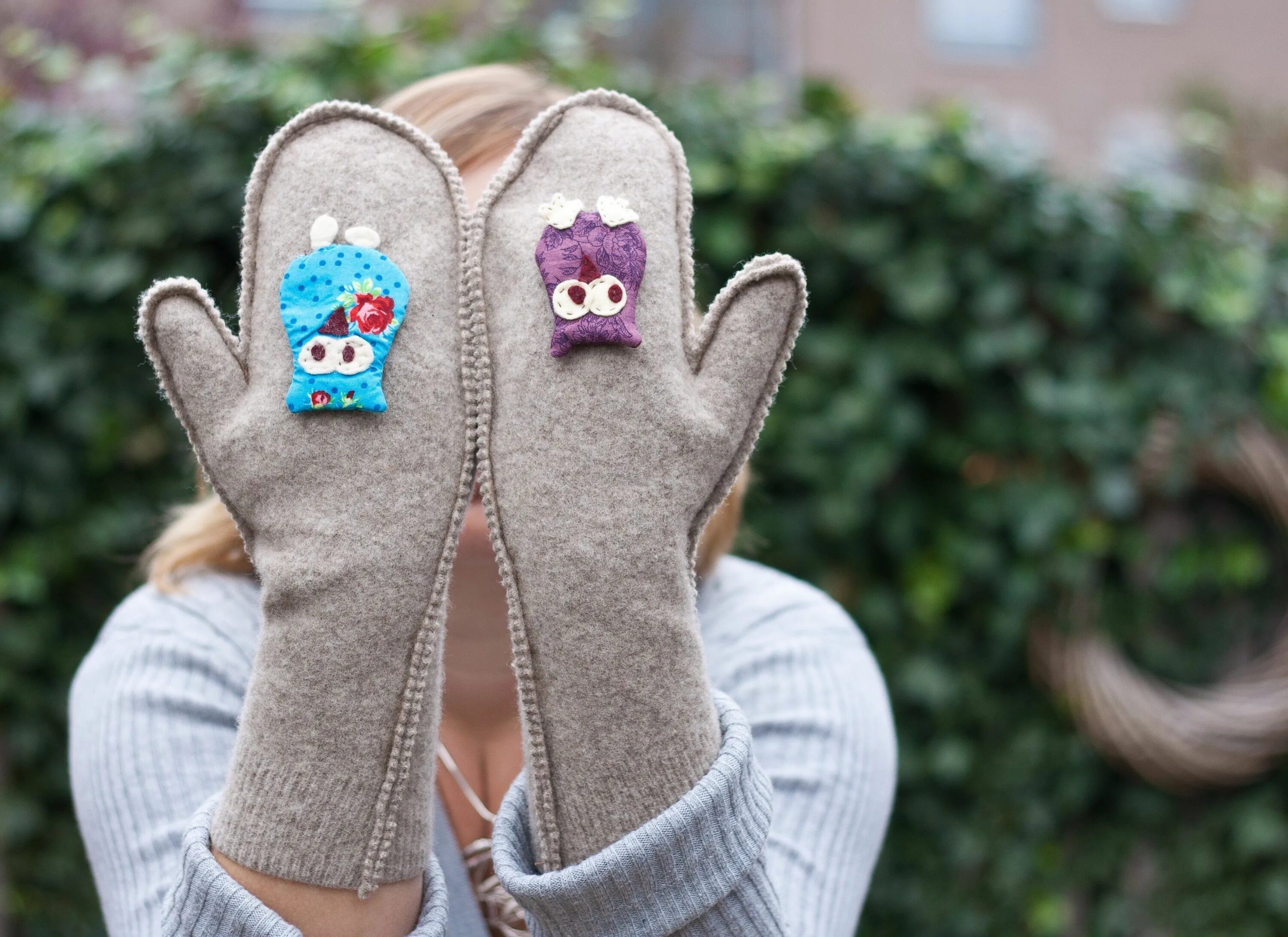 Варежки шитые. Рукавицы из ткани. Рукавицы теплые. Сшить варежки из флиса. Варежки из флиса.