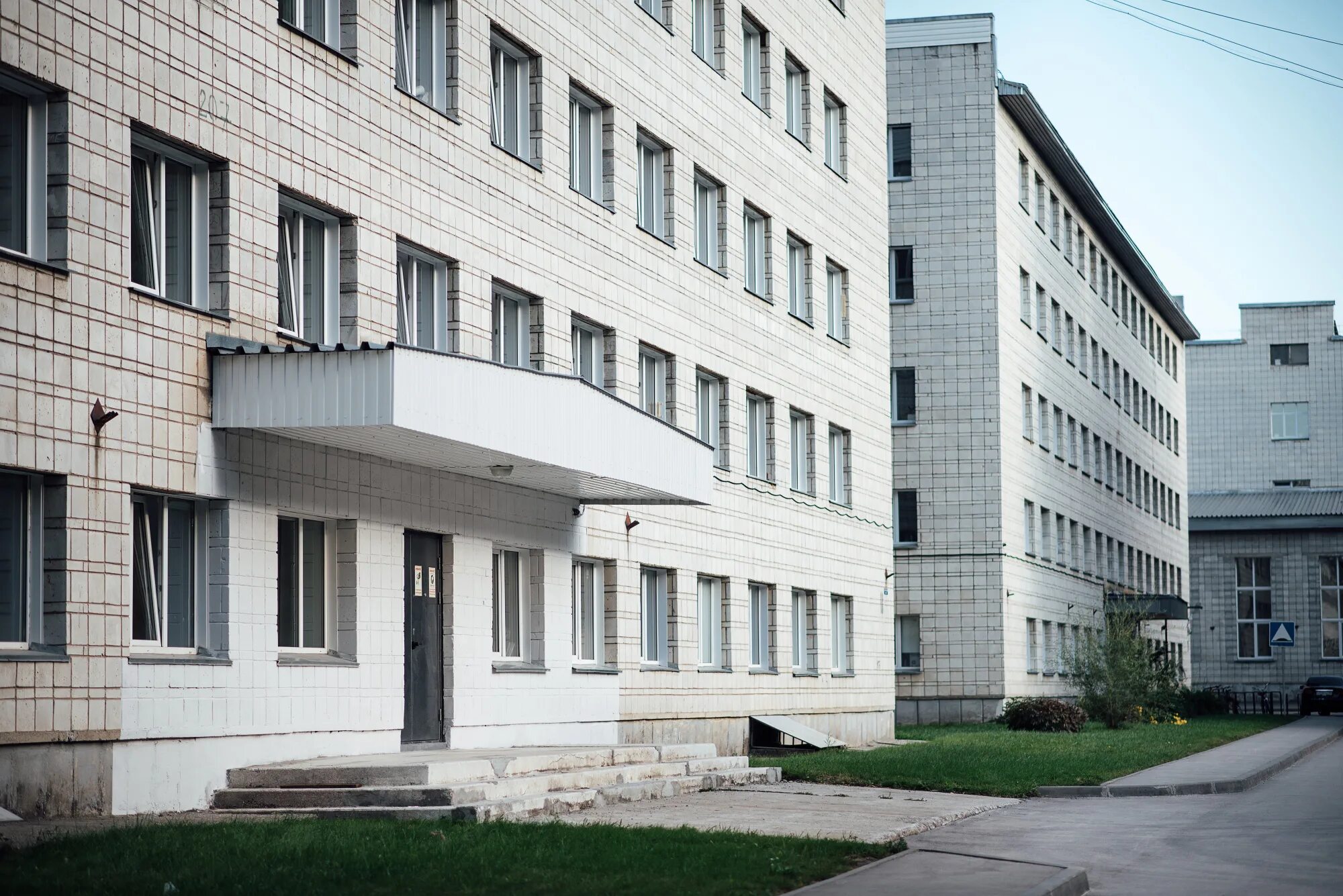 Физмат школа при нгу новосибирск. Сунц нгу новосибирск. Физико-математическая школа новосибирск академгородок. Физмат школа при нгу новосибирск. Сунц новосибирск.