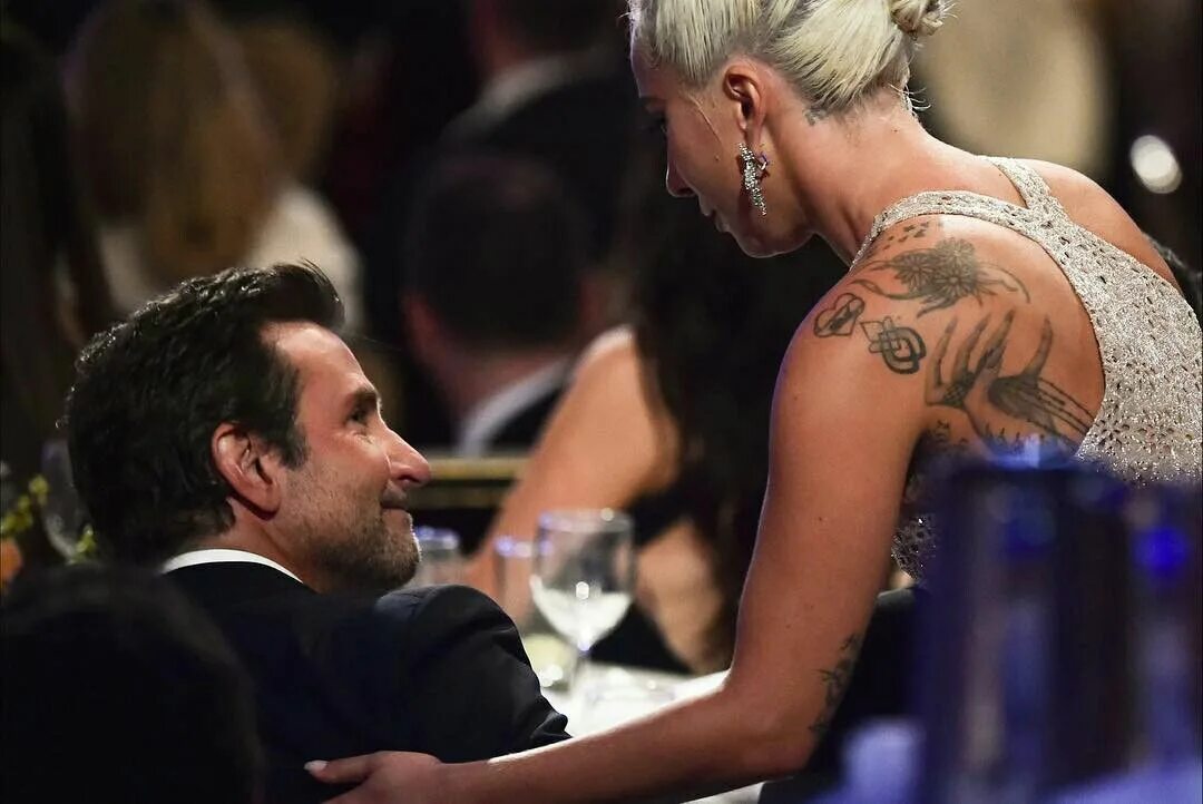 Lady Gaga Bradley Cooper. Леди Гага и Брэдли. Брэдли Купер и леди Гага вместе. Леди гага и брэдли купер слушать