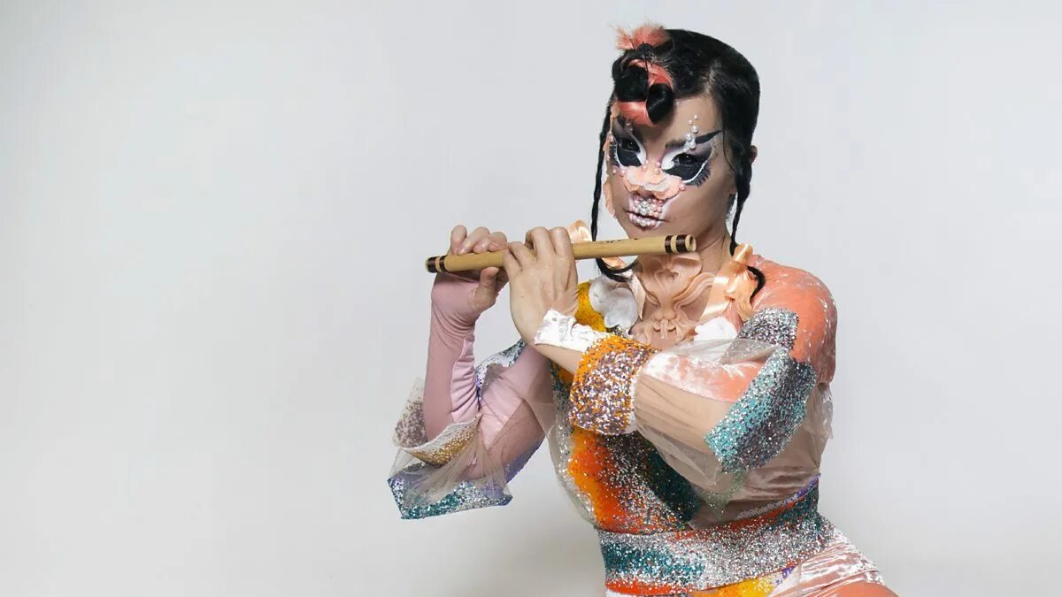 Бьерк 2022. Бьорк певица 2023. Bjork 2021. Bjork in jazz. Бьорк 2016.