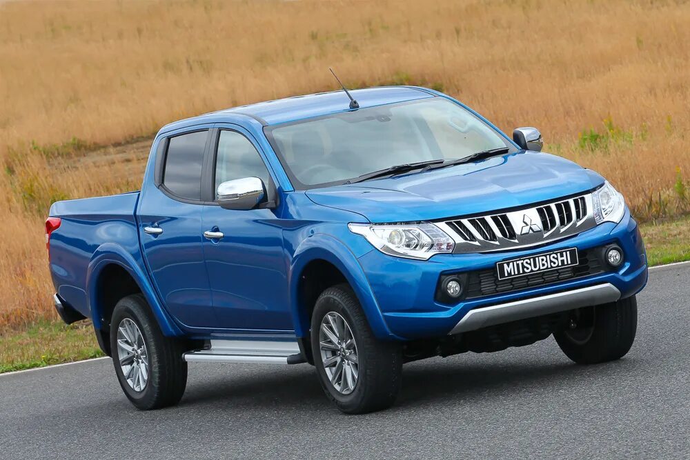 Ли 200 автомобиль. Mitsubishi l200 пикап. Пикап Митсубиси л200. Mitsubishi l200 1. Mitsubishi Pajero l200.