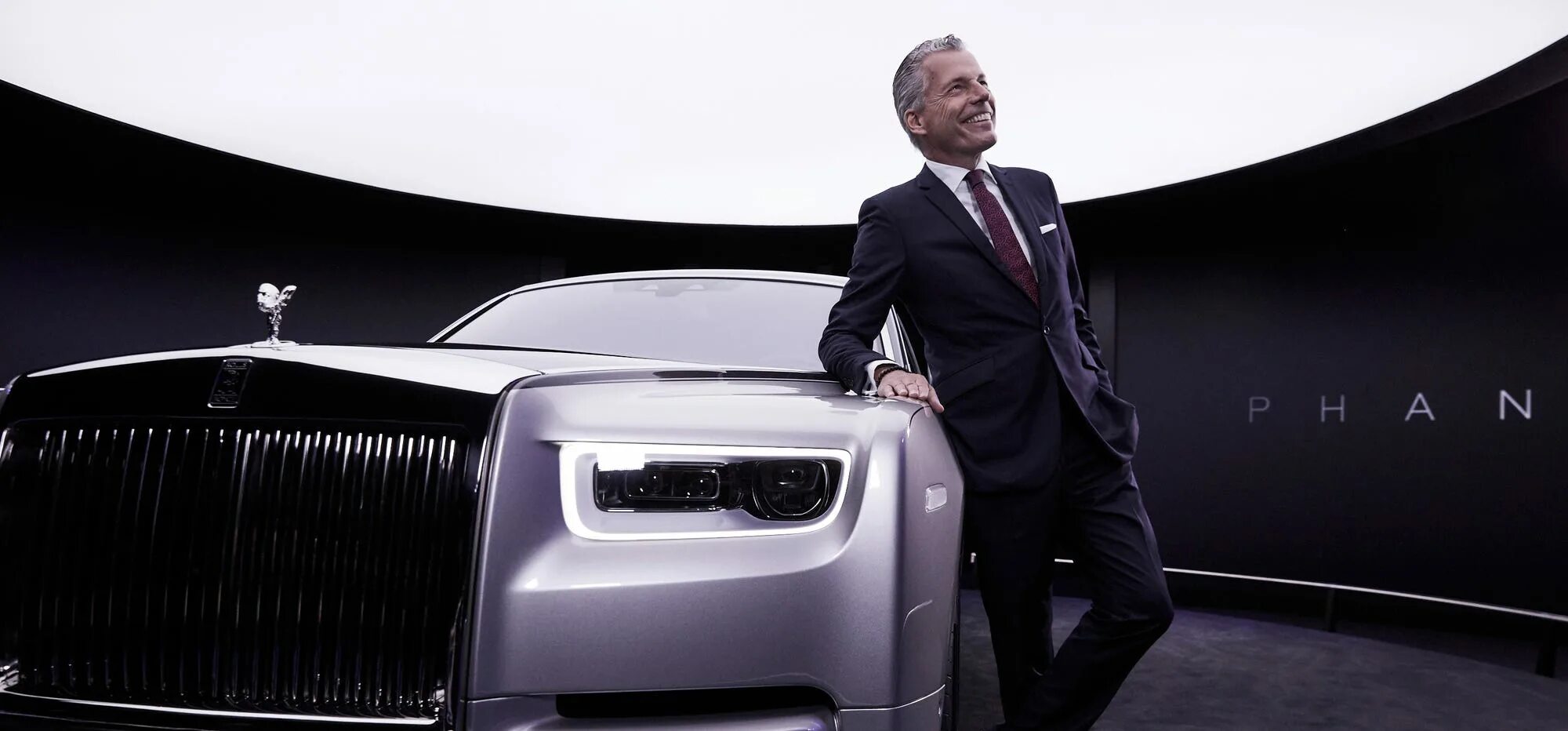Бутусов рекламирует автомобиль. Rolls Royce Phantom. Аллен Свифт Rolls-Royce.