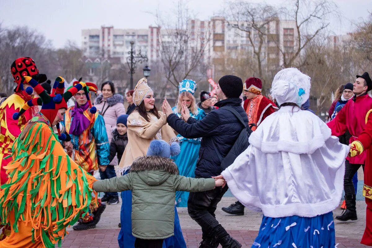 Народные гуляния на Масленицу. Масленица в Приднестровье. Спортивные состязания на Масленицу. Масленица Тирасполь. Народные гуляния на масленицу 2024