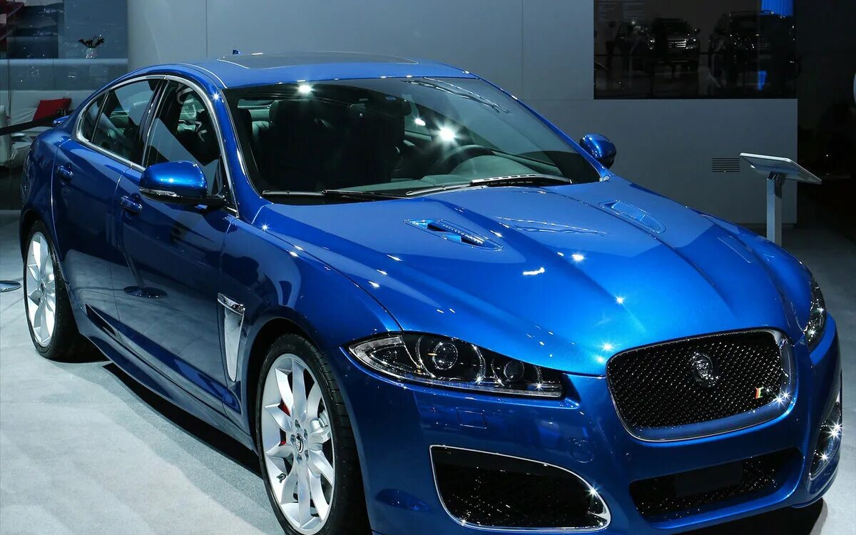 Ягуар машина. Jaguar xfr. ягуар xf indigo. xfr 2013.