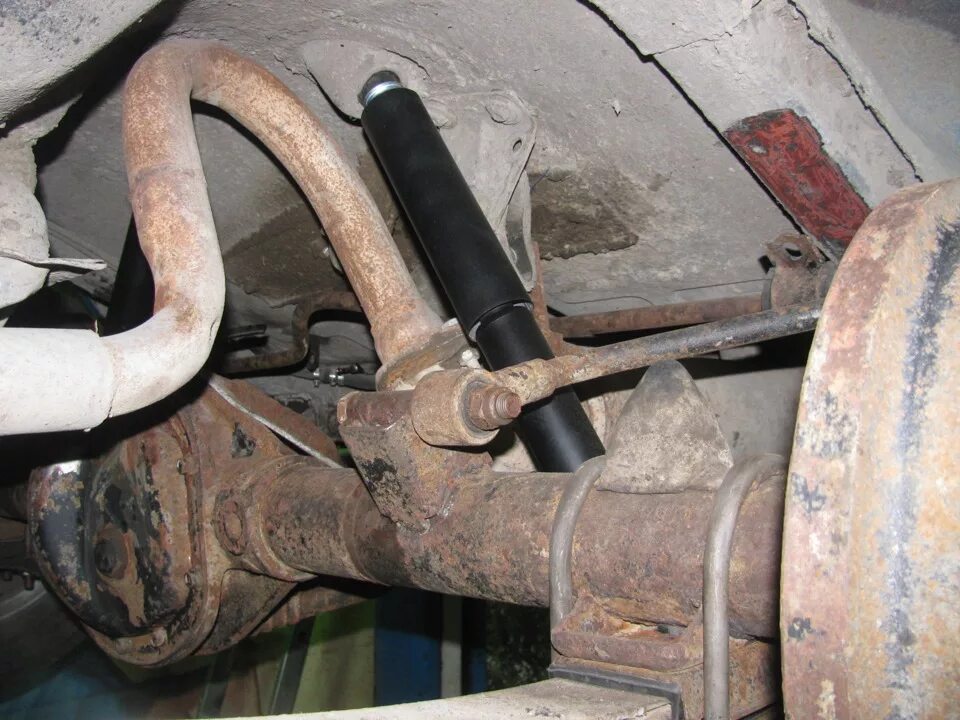 Стабилизатор 31105. Задний стабилизатор волга 3110. задний стабилизатор газ 3110. стабилизатор поперечной устойчивости от газ-31105. стабилизатор поперечной устойчивости задний газ 31105.