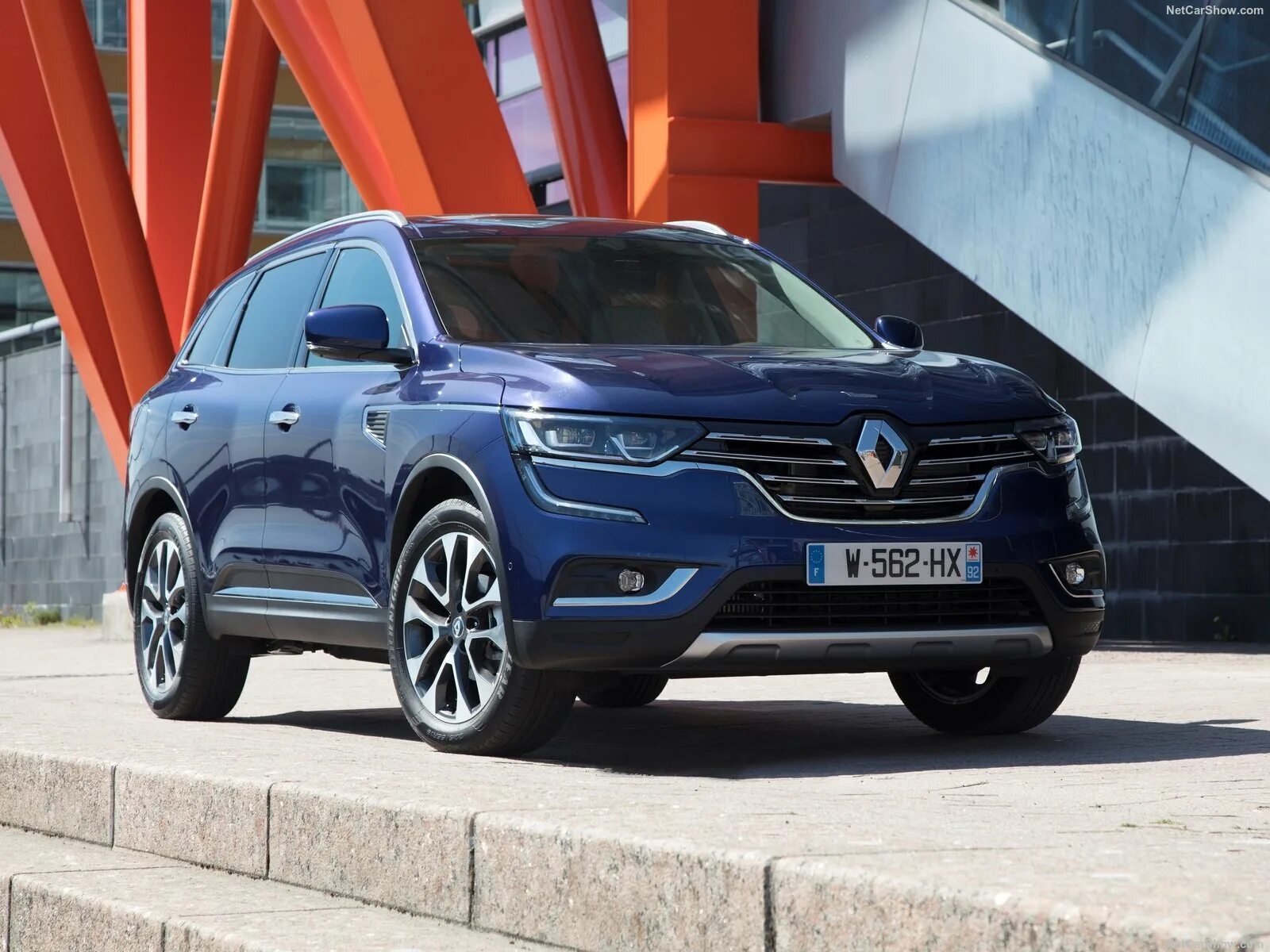 Рено 2017 год. Рено Колеос 2017. Renault New KOLEOS. Рено Колеос 2022 в новом кузове. Новый Renault KOLEOS (Рено Колеос) 2017.