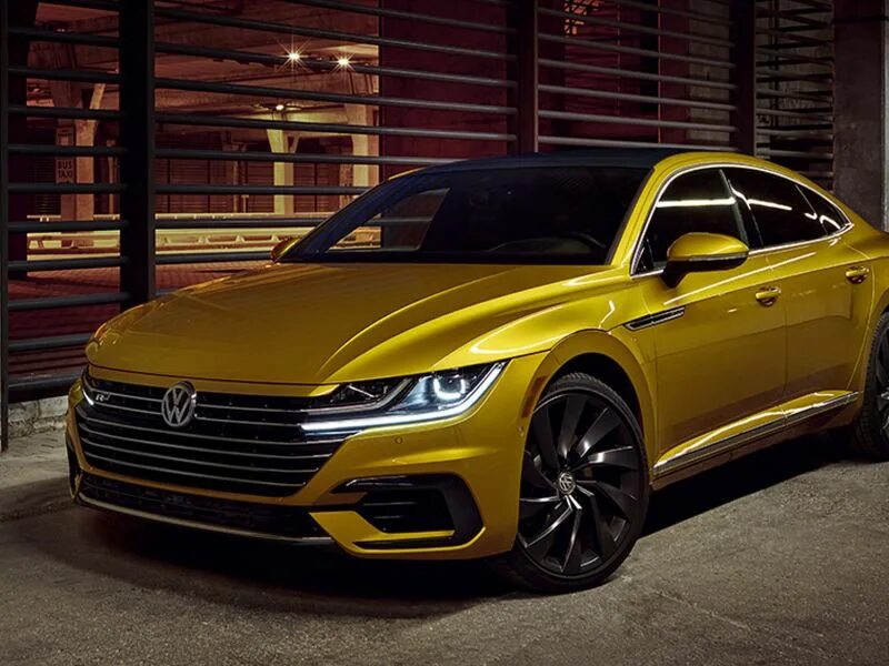 Volkswagen arteon 2023 фото. Новый volkswagen arteon. Vw arteon r-line. Фольксваген артеон фото. Фольксваген артеон отзывы.