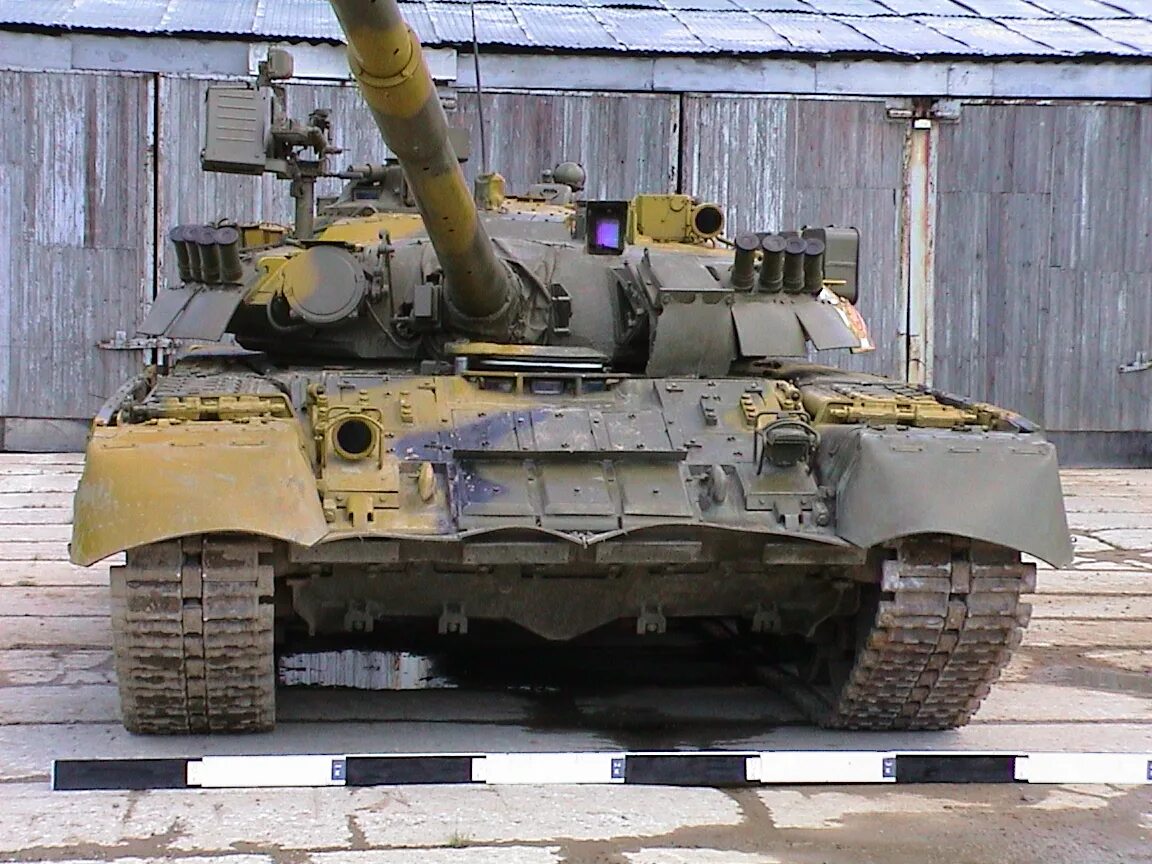 Танк т80. Т-72 И Т-80. Т-80уд. Танк т-80уд. Авито т 80