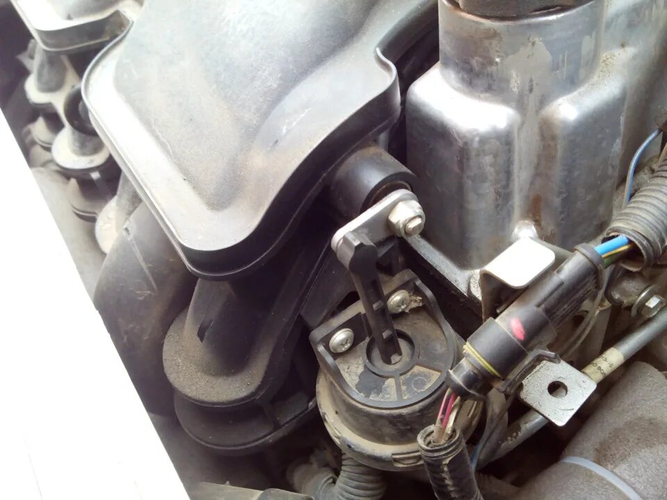 Вакуумный клапан впускного коллектора ВАЗ 21127. 127 Мотор Гранта датчики. ВАЗ-21127/клапан управления заслонками. Клапан управления впускного коллектора