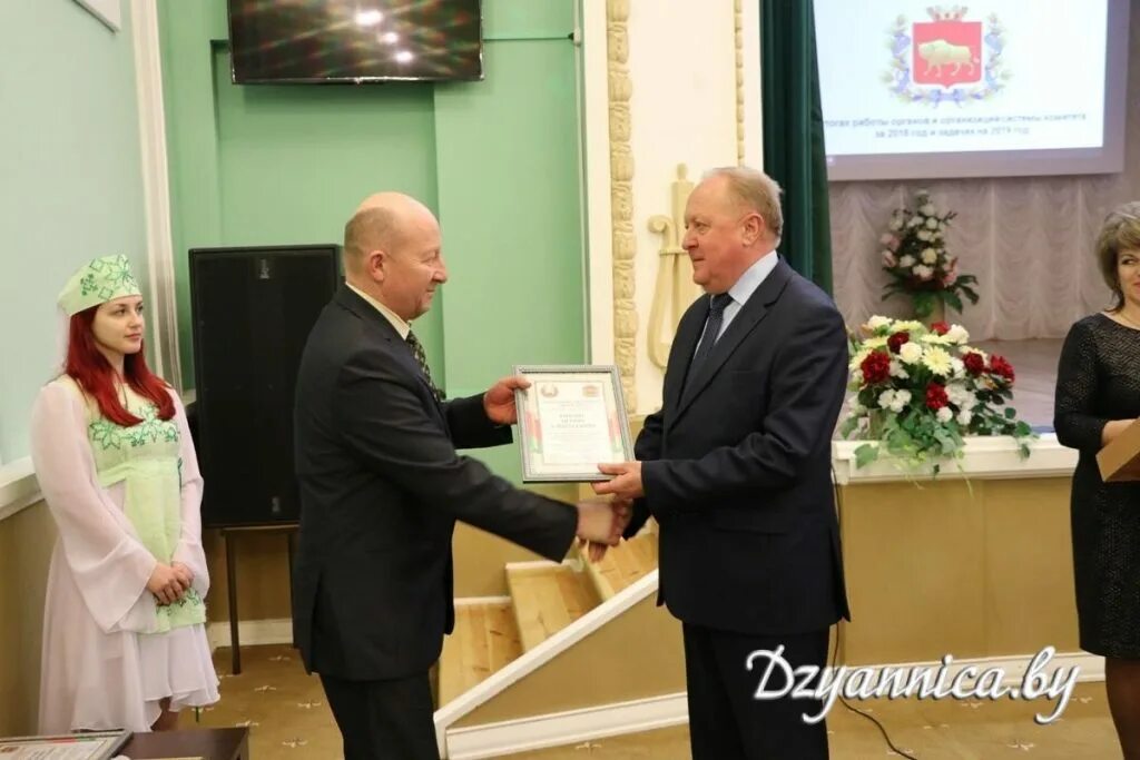 Комитет по труду миноблисполкома. Комитет по труду занятости и социальной защите минского облисполкома. Проведен семинар с представителями общественных организаций;. Ольховский каменнобродский мужской монастырь. Комитет по труду миноблисполкома.