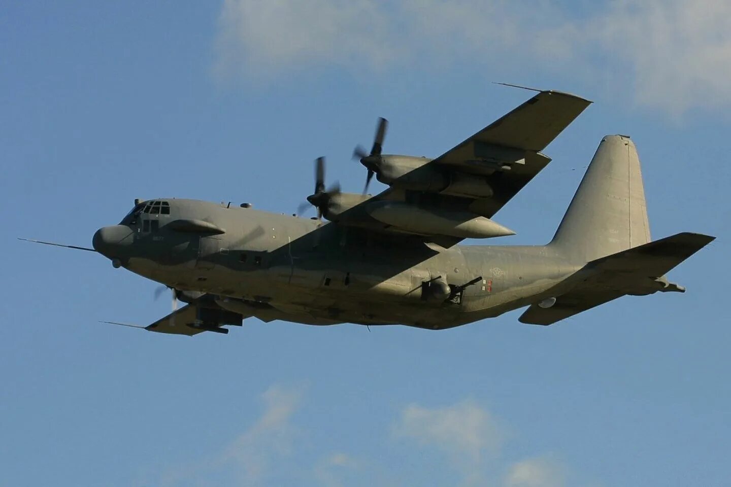 AC-130h. Локхид АС 130. Самолёт Ганшип АС 130. AC-130 Spectre. 130 spectre