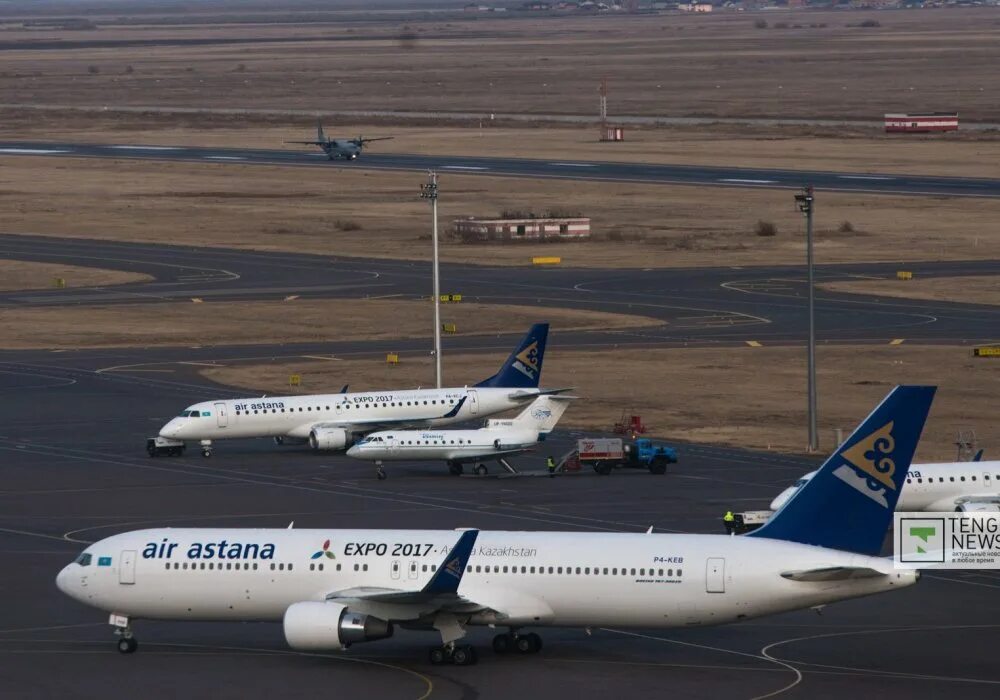 Air astana. Эйр астана стюардессы. Грузовой самолет air astana. Air astana boeing 767 business class. Kz airlines.