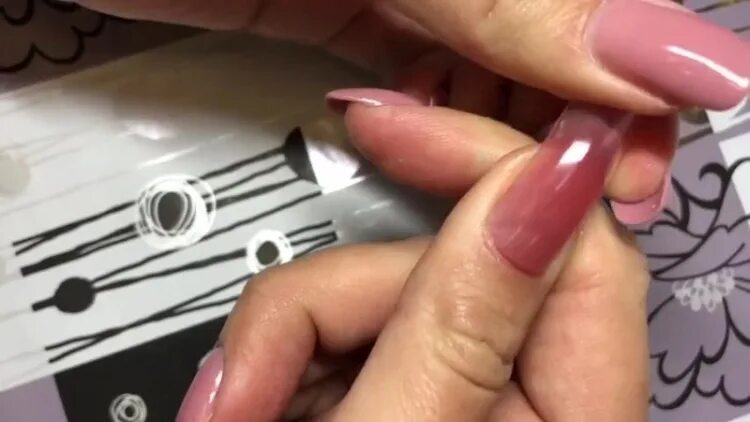 Видео ногтей на верхних формах