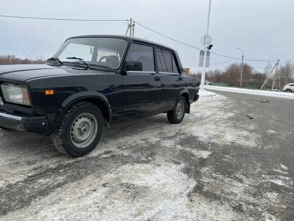 Ваз 2107 красная тонированная. Ваз 2107 бу в омске. Авито машины. Ваз 2107 вишневая семерка. Ваз 2107 бу в омске.