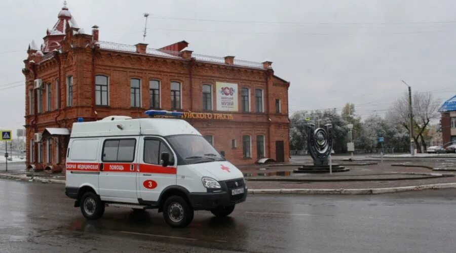 Номер скорой бийск. Не могу дозвониться до скорой помощи. Номер скорой помощи в дербенте. Номер телефона скорой помощи. Щит в скорой помощи.