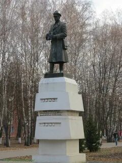 Памятники курского