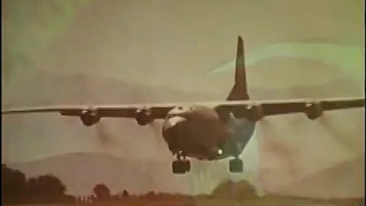 В горах афганистана. Дождь идёт в горах афгана. Дождь в горах афгана. Горы в дымке облака. В горах афганистана.