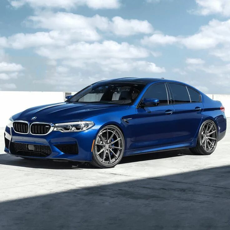 БМВ m5 f90. БМВ м5 е90. BMW m5 v90. BMW 5 m5.