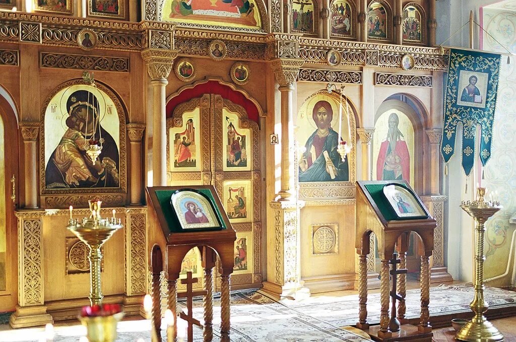 храмы служба калуга. церковь всех святых калуга служба. введенский ставропигиальный мужской монастырь оптина пустынь. церковь иоанна предтечи в калуге. храм покрова пресвятой богородицы калуга зимой.