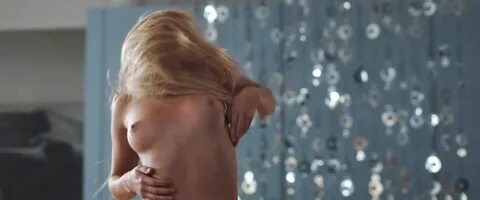 Nude debut: Amber Heard in 'The Informers' - GIF Video.