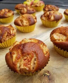 Маффины с яблоками в формочках