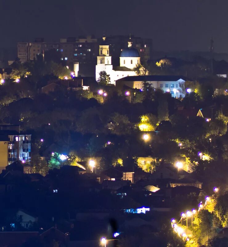 Пролетарский район ростов-на-дону дон. Аксай ночь. Анжеро судженск ночью. Ночной аксай. Аксай ночь.