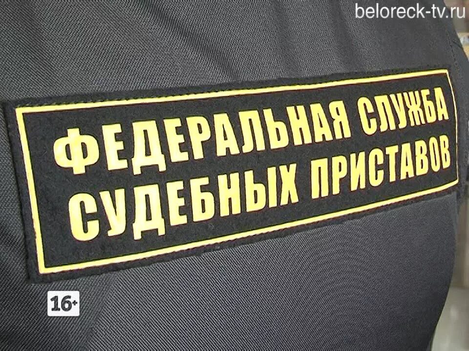 Налоги спать спокойно. Заплати налоги и спи. Плати налоги и спи спокойно. Заплати налоги и спи спокойно Мем. Плати налоги спи спокойно реклама.