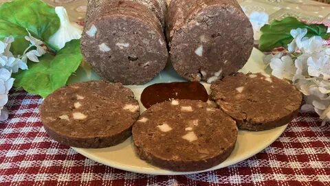Колбаса с вареной печенью