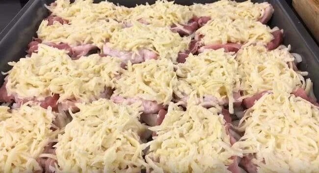 Правильное питание on Instagram: "Мясо под шубой ⠀ Ингредиенты (на глаз): мясо л