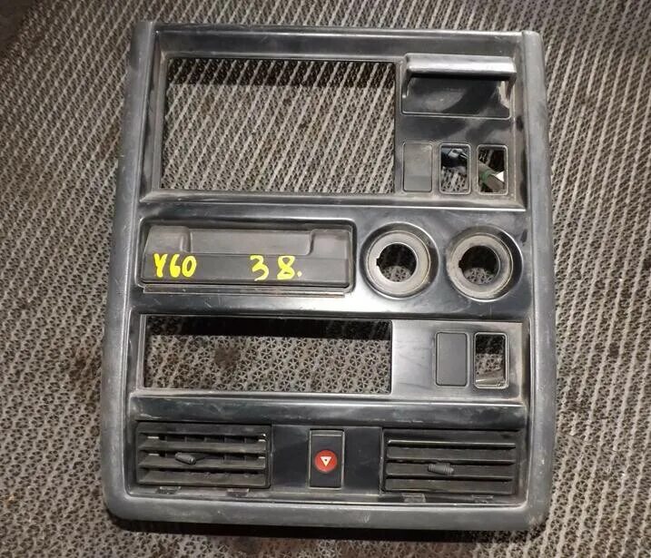 Консоль магнитофона ncp 120 тойота рактис. Консоль на ниссан сафари y61кастом. Консоль магнитофона марк 2 100. Консоль магнитофона. Консоль магнитофона тойота gx100.