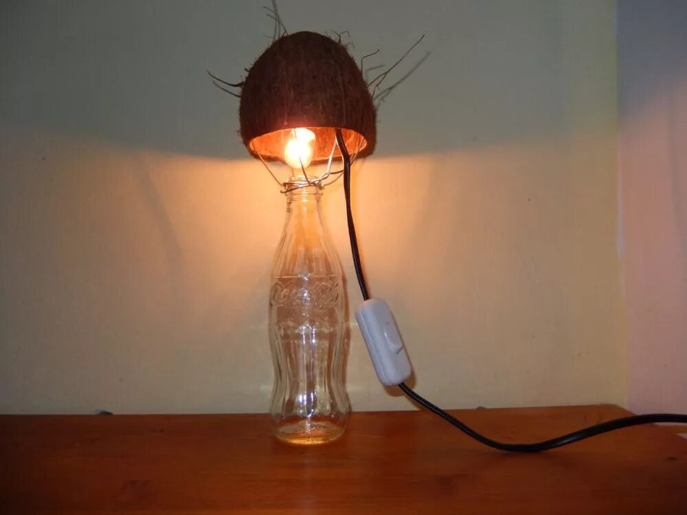 Самодельная лампочка. Самодельный светильник. Оригинальные светильники своими руками. Самодельная лампа. Светильник из лампочек.