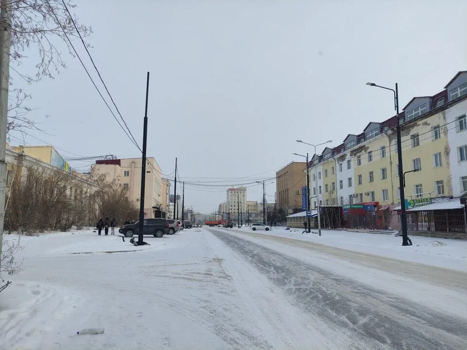 просп. Ленина, 27 - Якутск