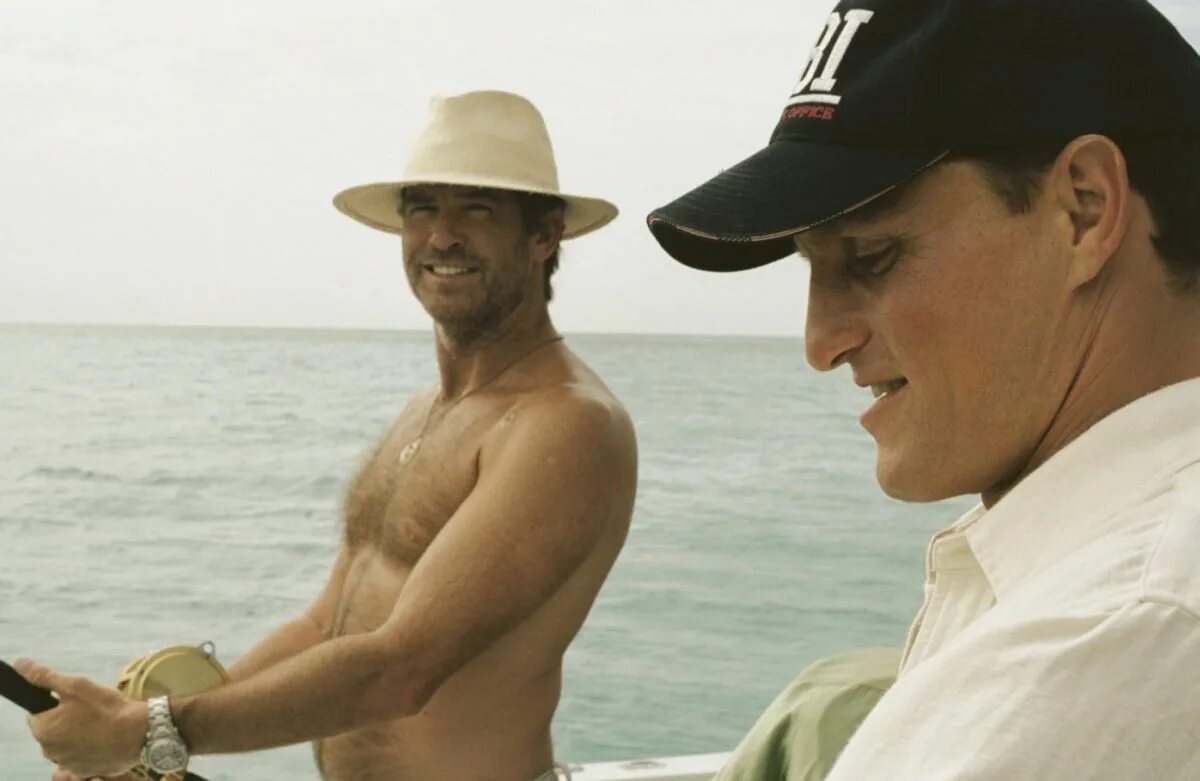 02 24. Пирс броснан после заката. Сальма хайек после заката. После заката 08. 02 24.