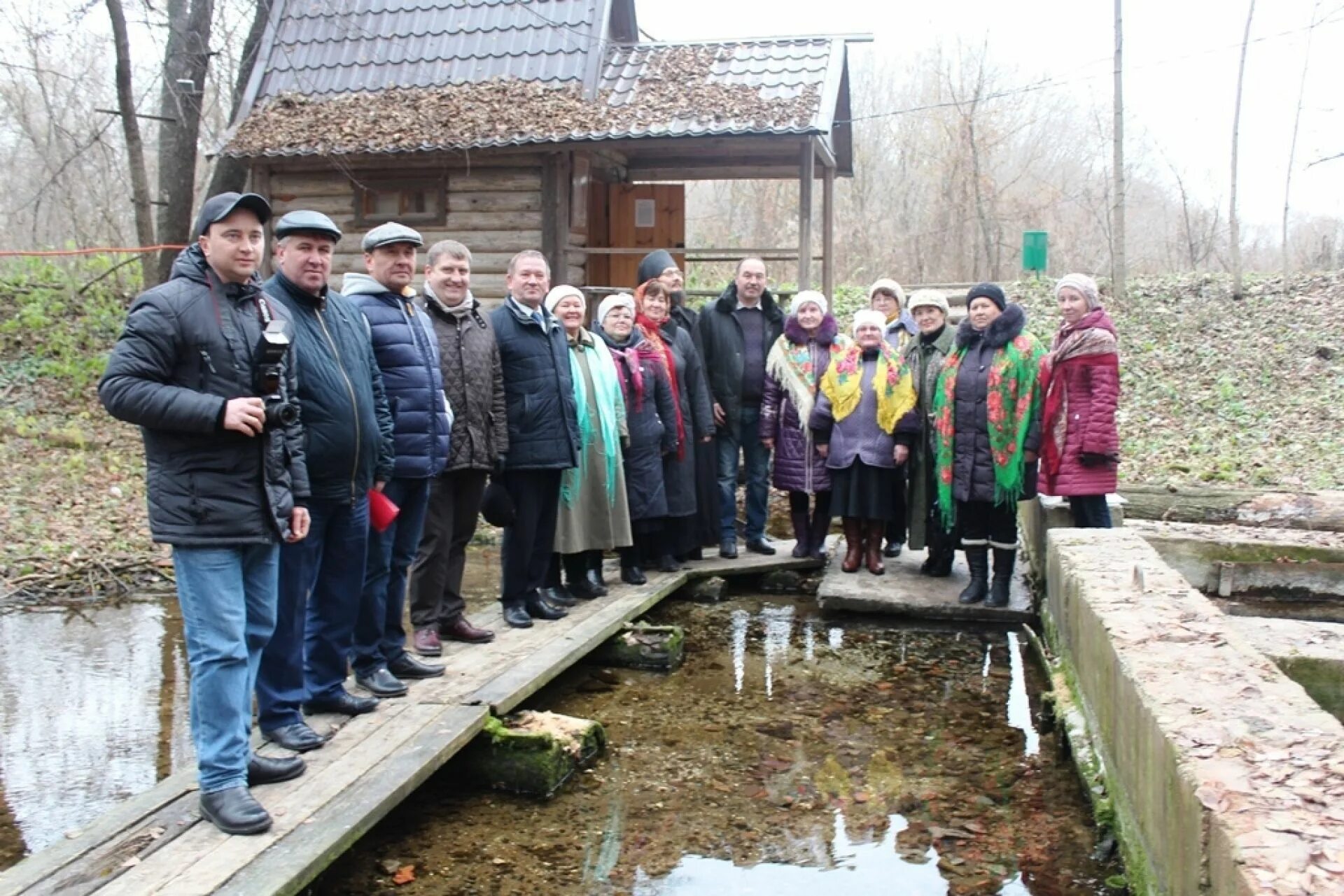 Открытие родника. Открытие родника. Открытие родника. Открытие родника. Открытый родник фото.
