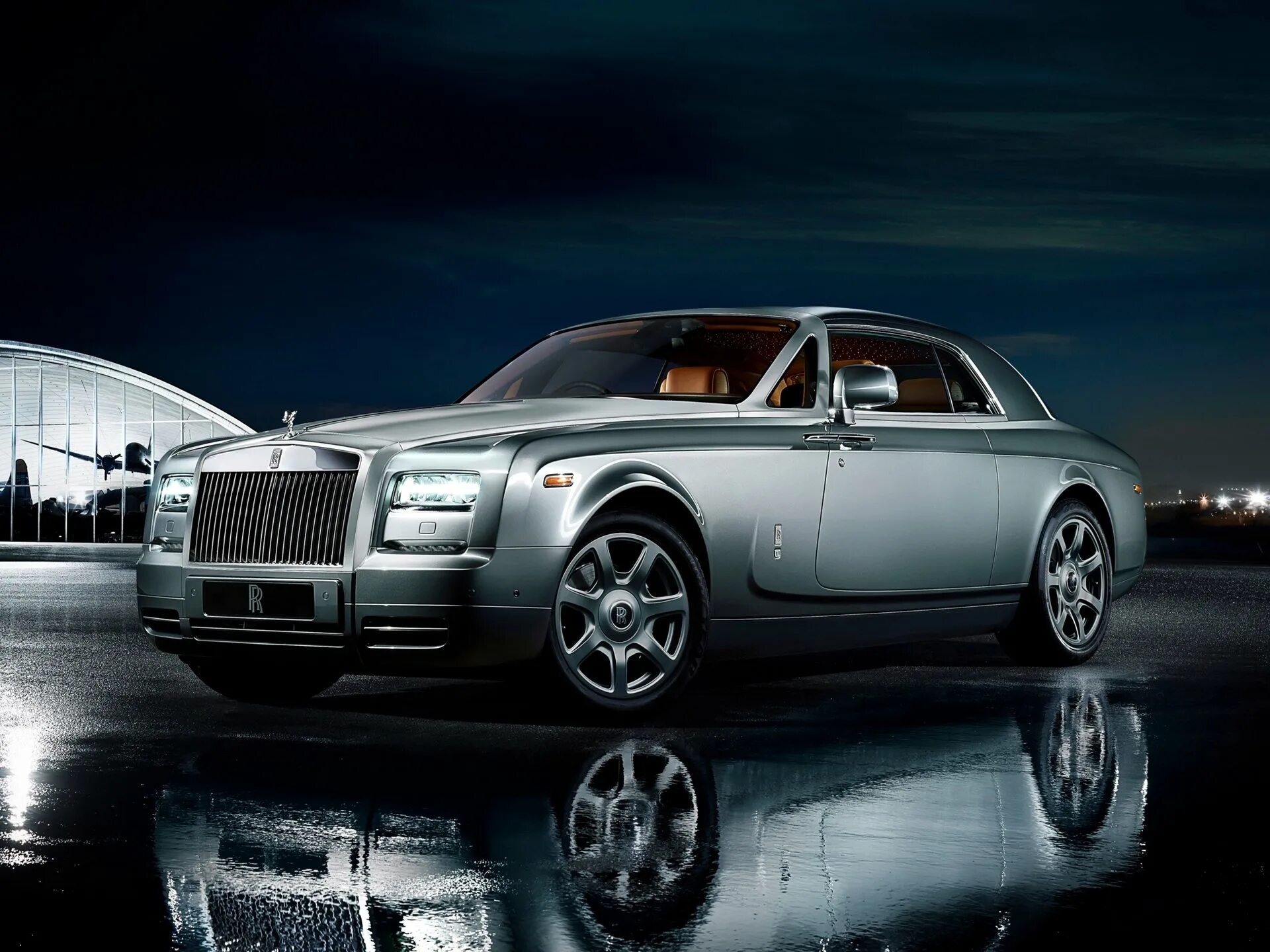 Rolls royce arcadia. Rolls Royce Phantom купе. Rolls Royce Phantom Coupe 2021. Rolls Royce Phantom 2002. Роллс Ройс Фантом 2013.