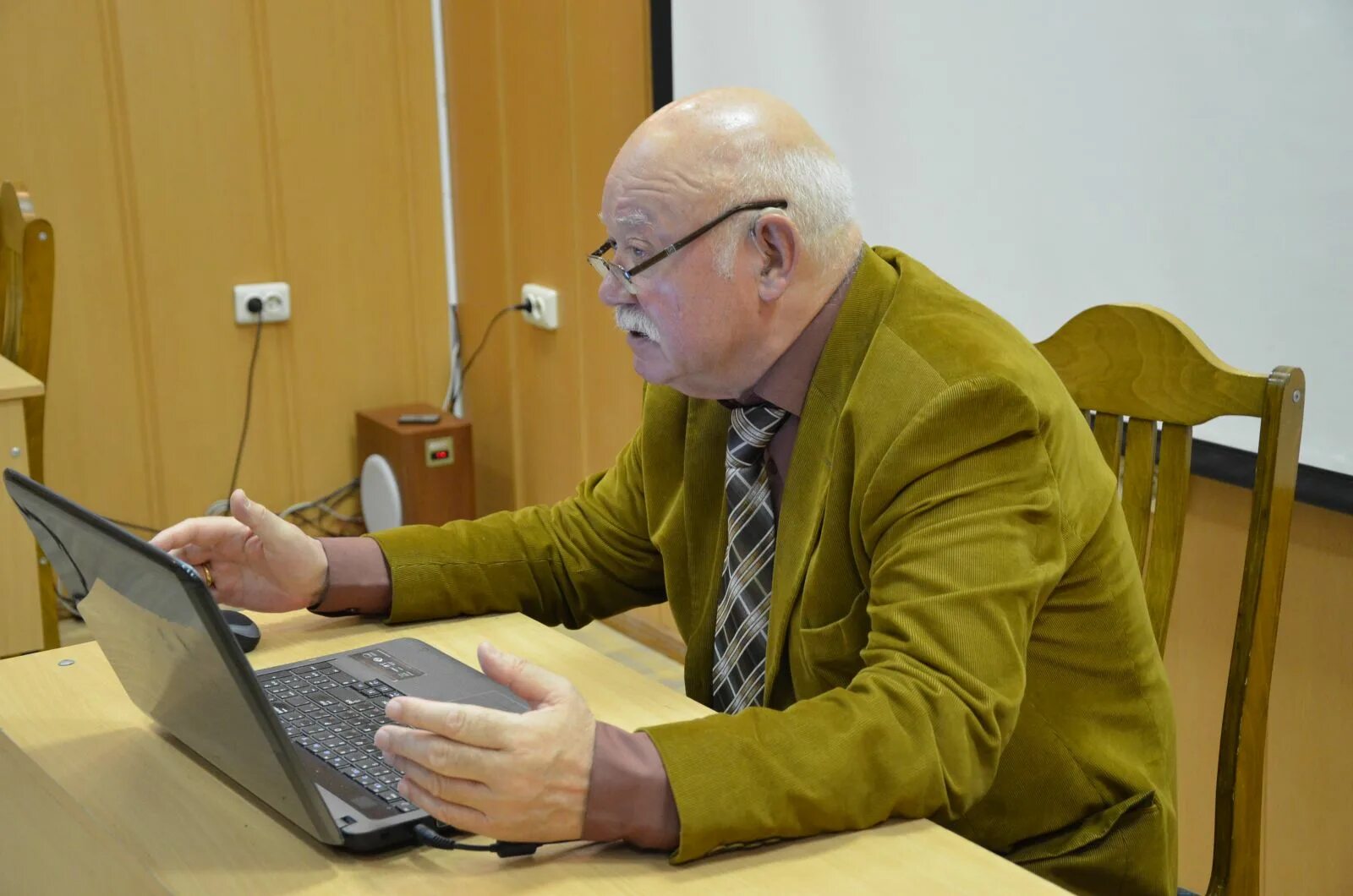 мажейка кипрас-стасис-арас иозович. кипрас мажейка биография. мажейка, кипрас иозович. мажейка антанас спб. кипрас мажейка в молодости.