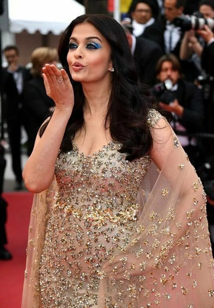 Айшвария рай баччан канны 2023. Айшвария рай. Aishwarya rai bachchan. Айшвария рай фото. Айшварья рай 2022.