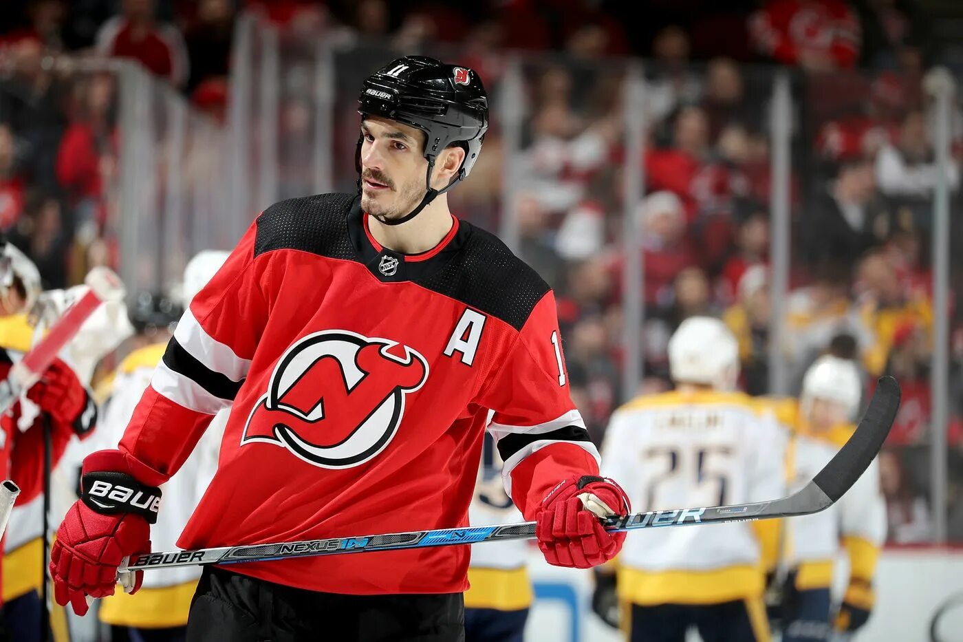 New jersey devils. Нью джерси Дэвилз. Команда Девилз. New Jersey Devils джерси. Форма Нью джерси Девилз.