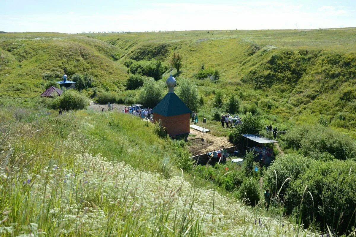 Родник верхний. Ольгин Родник Жирновский район. Родник верхняя Криница Жирновский район. Меловатка Родник Жирновский район. Ольгин Родник Волгоградская область.