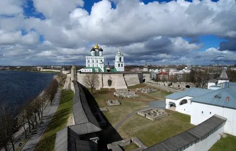 Время в пскове
