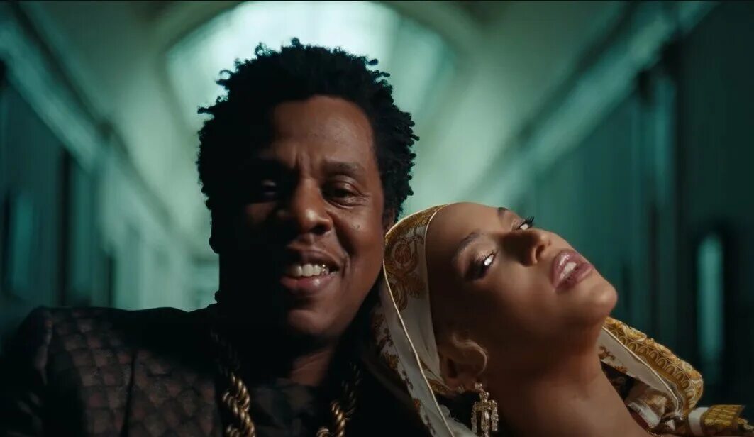 Beyonce с мужем. Beyonce jay z песни. Jay-z и бейонсе. Beyonce jay z песни. Beyonce and jay z grammy 2014.