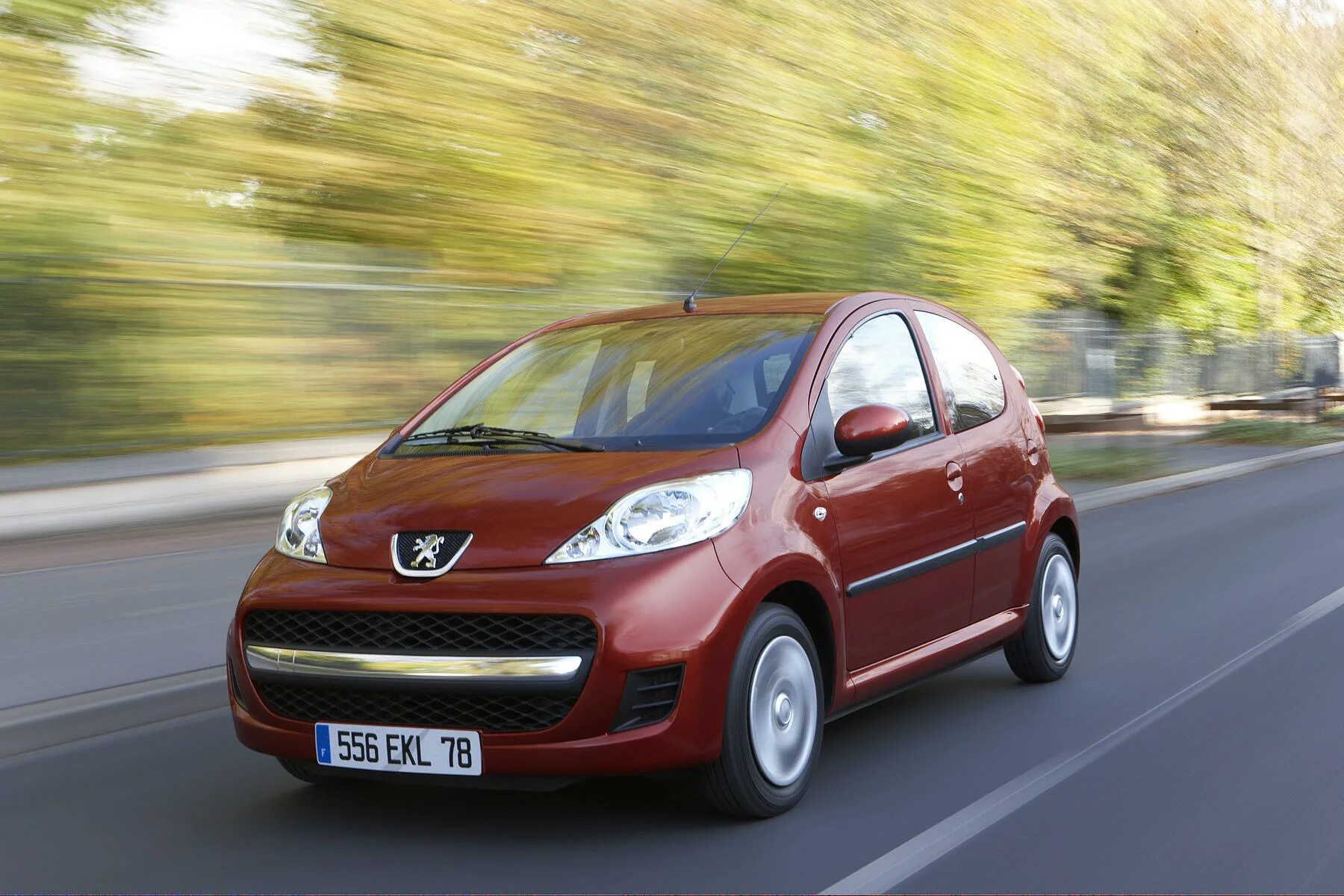 рено твинго 3. опель агила 2011. авто для женщин недорогие. рено твинго 4. Peugeot 107 2005-2014.